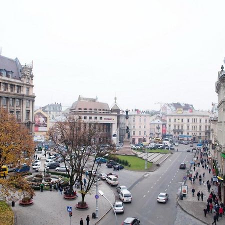 Apartments On Svobody Avenue- The Center Of Lvov Exteriér fotografie